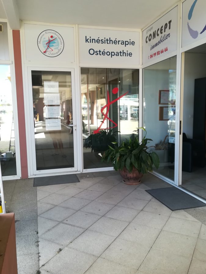 Habillage vitrine kiné-ostéopathe